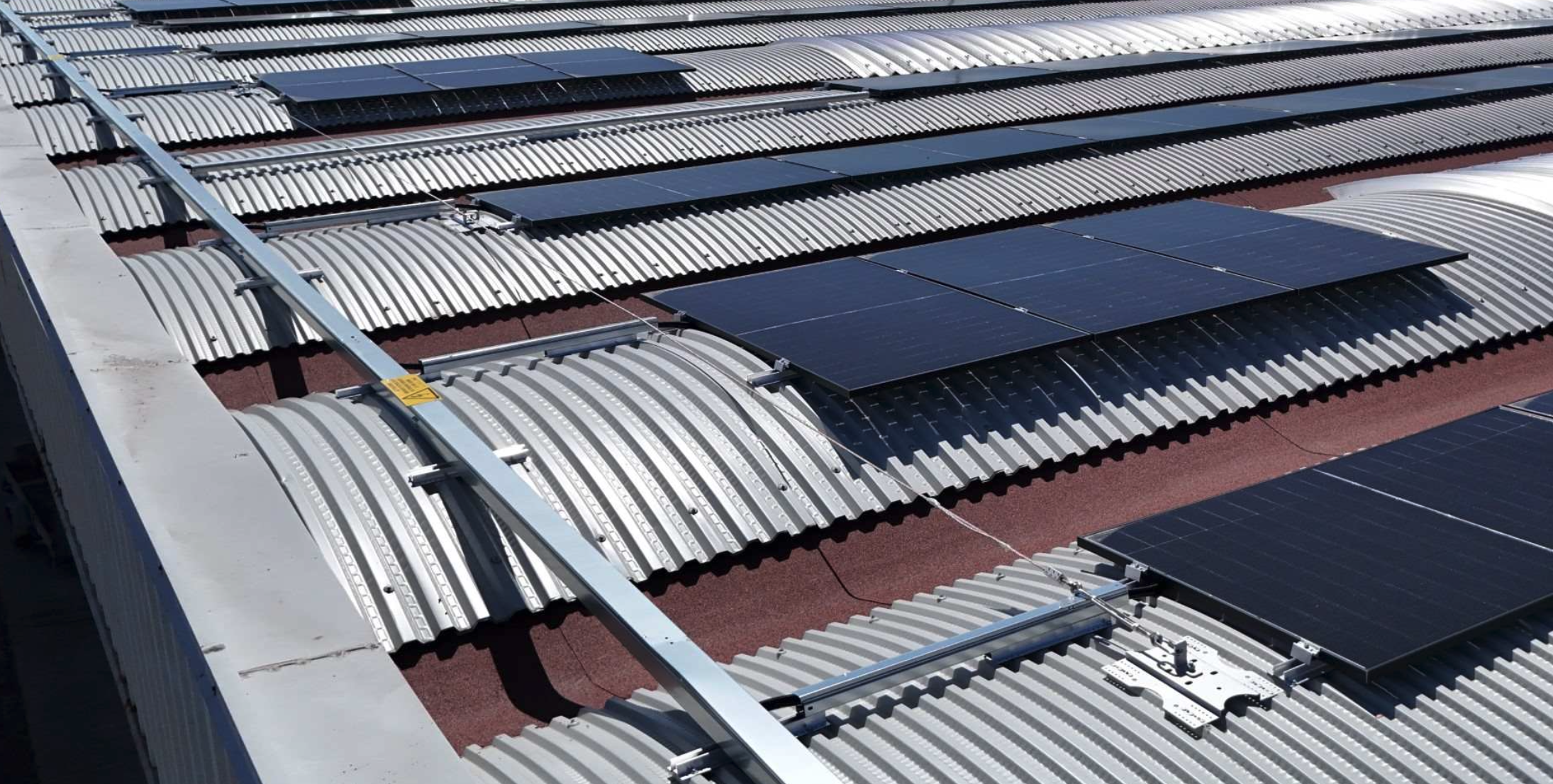 sistemi-anticaduta-e-sicurezza-per-tetti-industriali